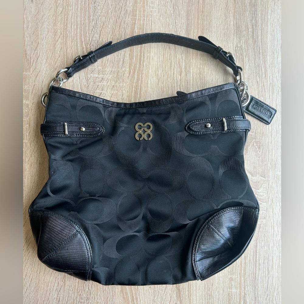 Coach Shoulder Bag
